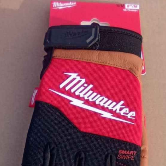 ๐Milwaukee Work Gloves - Picture 2 of 2